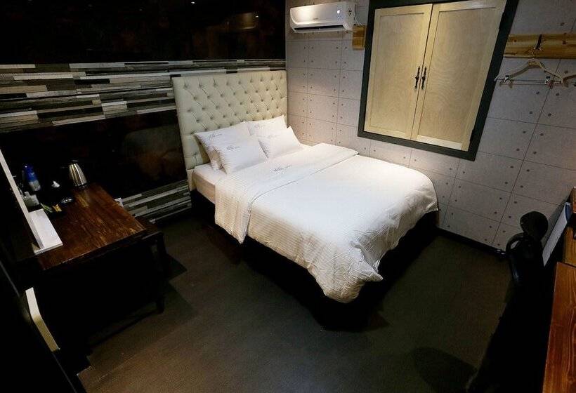 בית מלון כפרי Ansan Wa