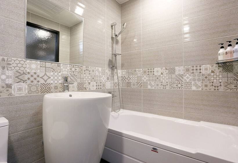 בית מלון כפרי Ansan Wa