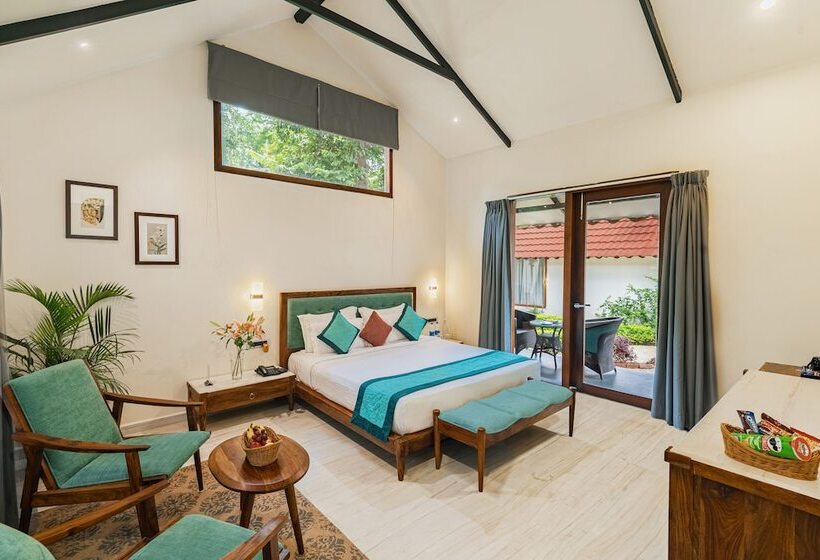 호텔 Aranya Vilas   A Nature Resort