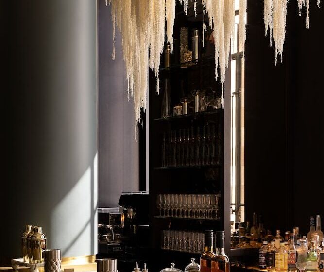 Отель Capella Sydney