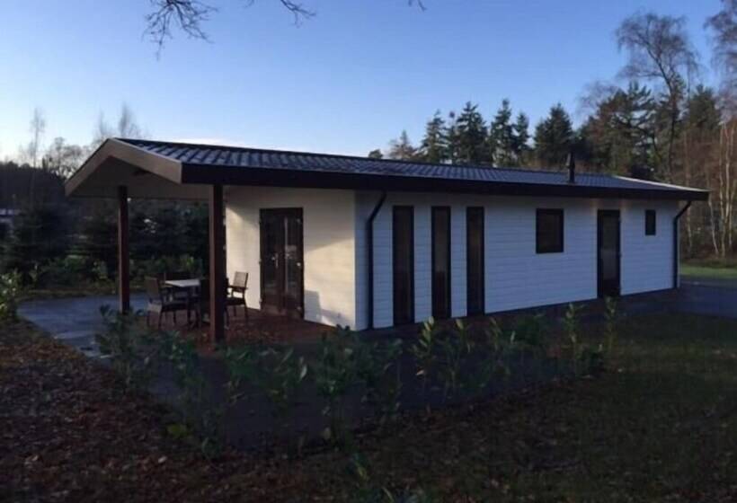 בית מלון כפרי Nederheide