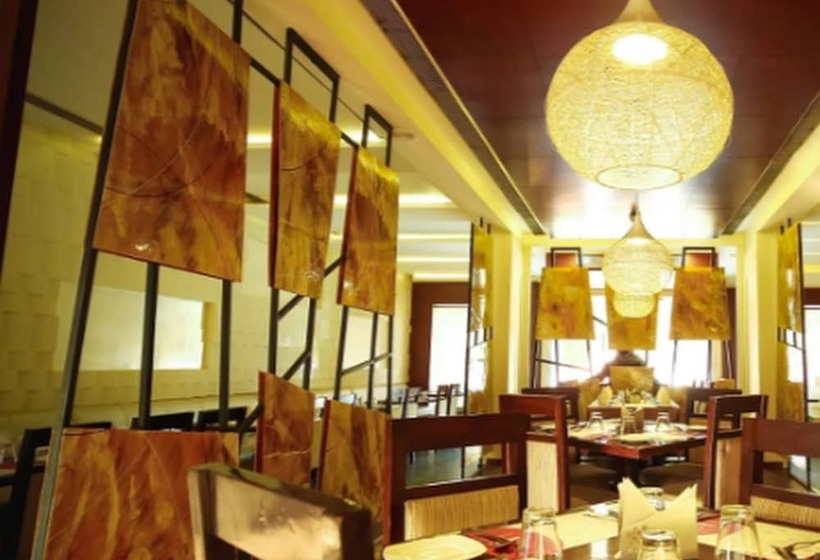 فندق Regency Square