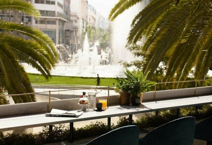 Skylark, Aluma Hotel & Resort