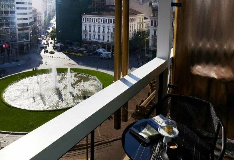 Skylark, Aluma Hotel & Resort