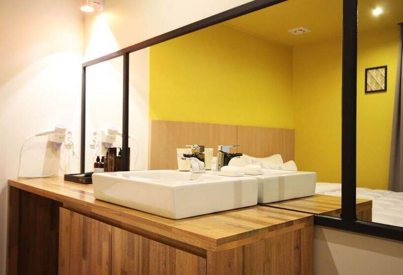 모텔 Busan Sasang Hotel Ire