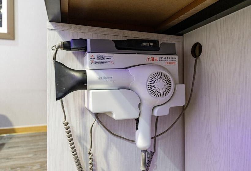 Мотель Daegu Bonridong Lucy