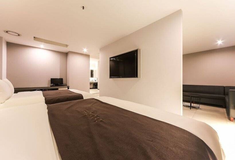 Мотель Daegu Dongchon Cacaotel