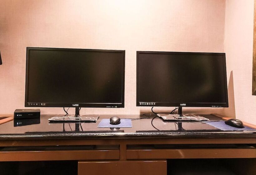 모텔 Daegu Dongdaegu Station 10th Street