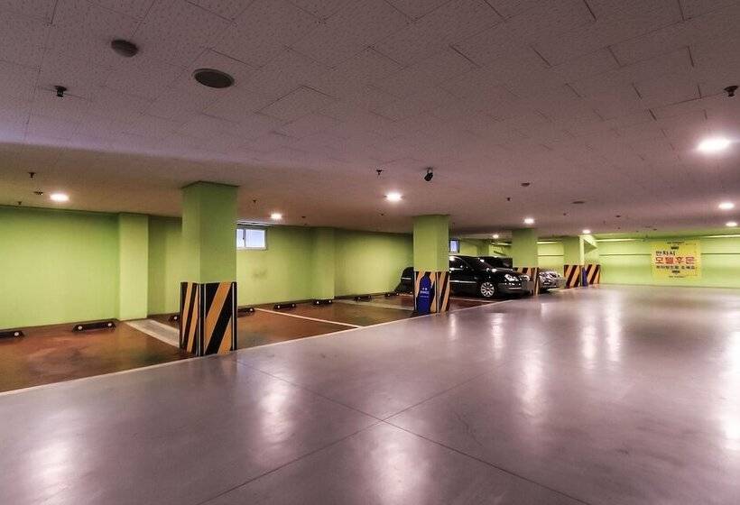 모텔 Daegu Dongdaegu Station 10th Street