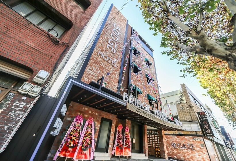 فندق على الطريق Daegu Gyeongbuk University Bridge