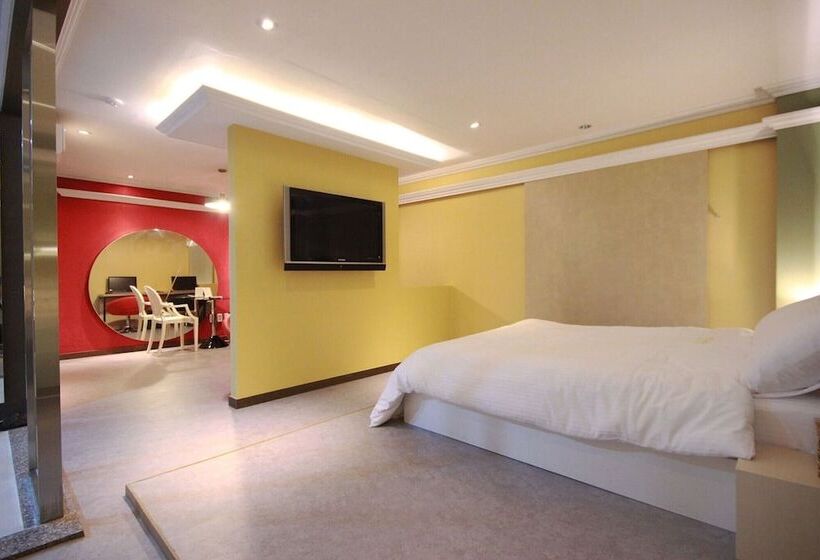 Мотель Daegu Seongseo Owall