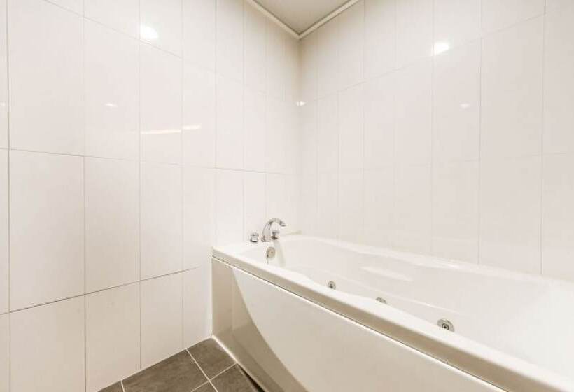 Мотель Daegu Seongseo Owall