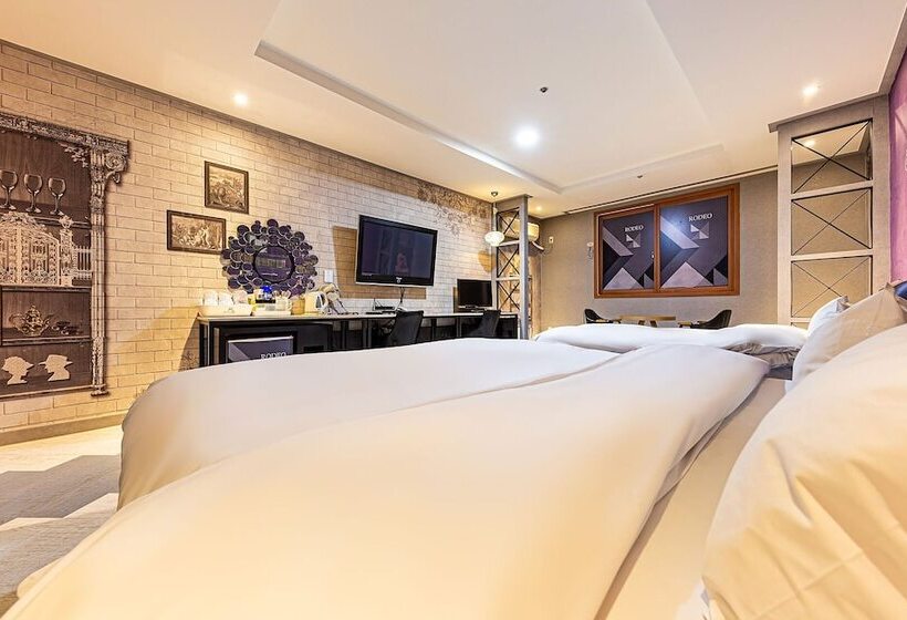 모텔 Daejeon Dunsan Rodeo