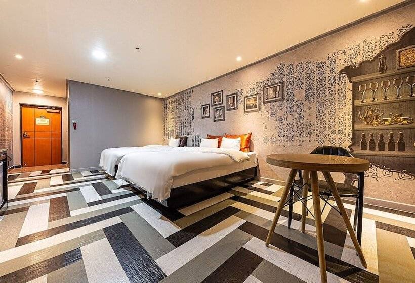 모텔 Daejeon Dunsan Rodeo