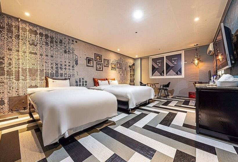 모텔 Daejeon Dunsan Rodeo