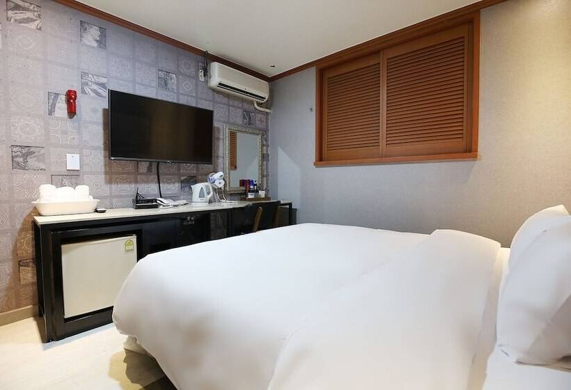 모텔 Daejeon Dunsan Rodeo