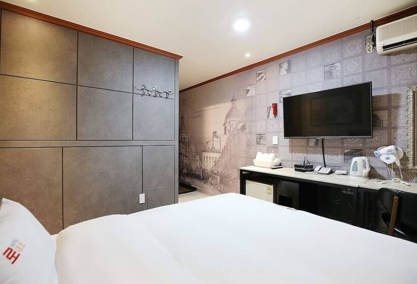 모텔 Daejeon Dunsan Rodeo