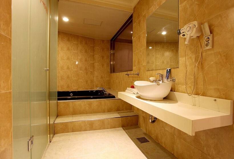 モーテル Guri Film 372