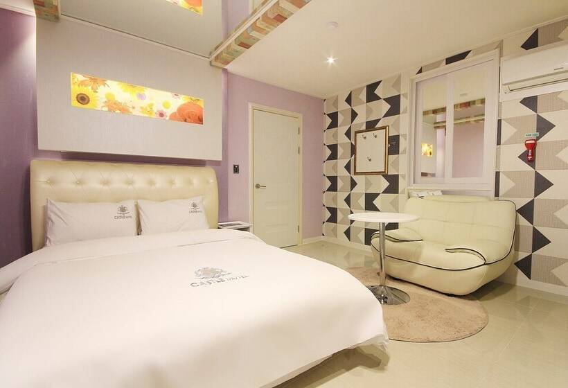 מוטל Gwangju Sangmu Castle