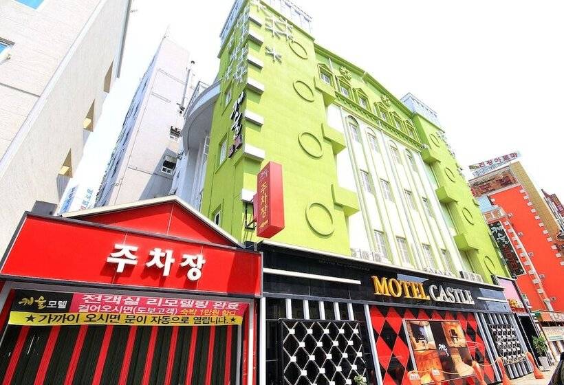 모텔 Gwangju Sangmu Castle