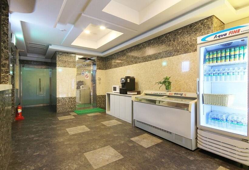 모텔 Gwangju Sangmu Castle