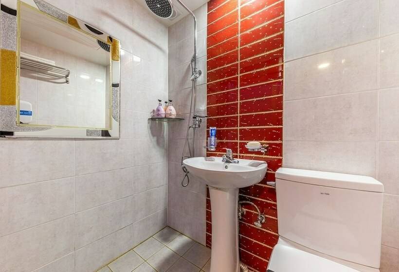 מוטל Gwangmyeong Wellness