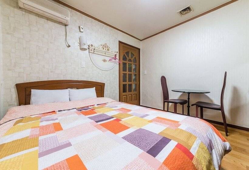 Motel Hapjeong Seowonjang