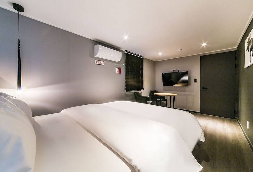 Motel Incheon Mono