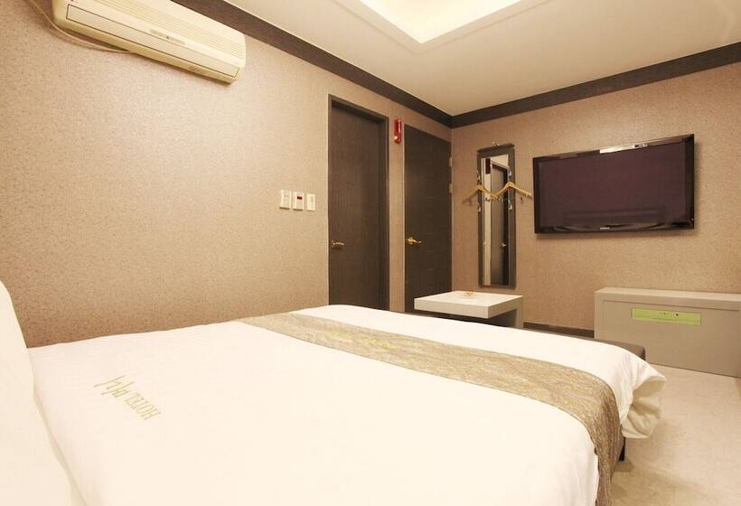 فندق على الطريق Jamsil Money