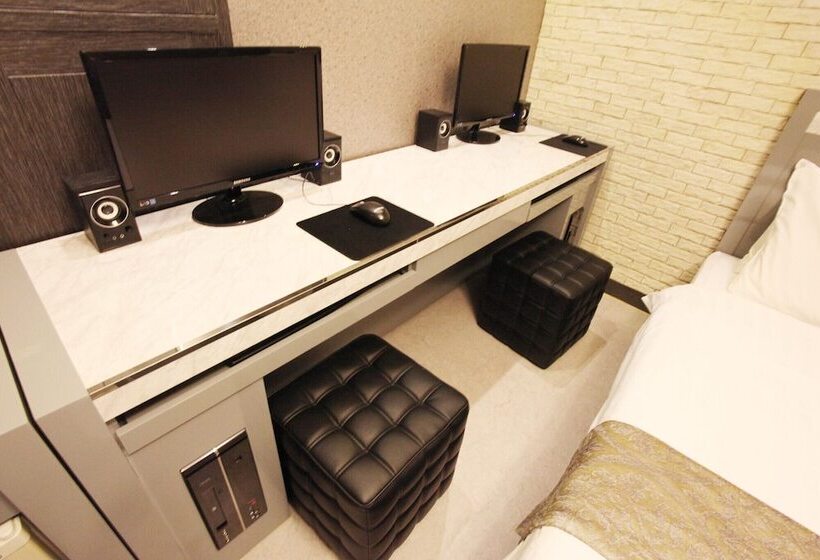 فندق على الطريق Jamsil Money