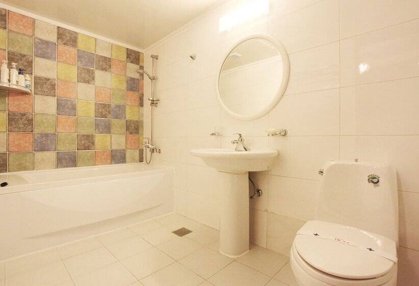 فندق على الطريق Jamsil Money