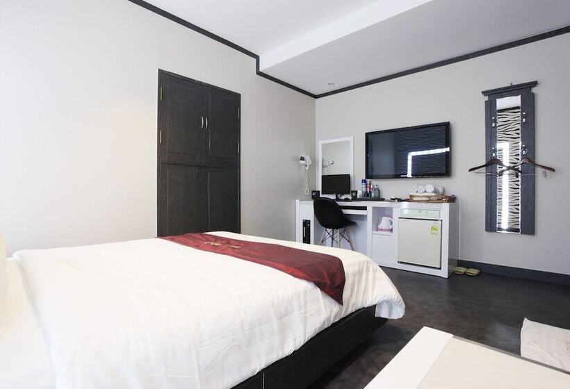 فندق على الطريق Jamsil Money