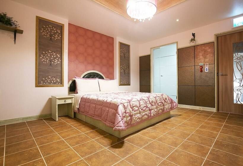 מוטל Sejong Feel Drive-in