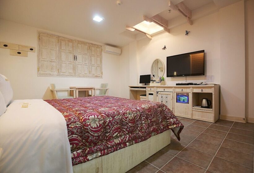 מוטל Sejong Feel Drive-in