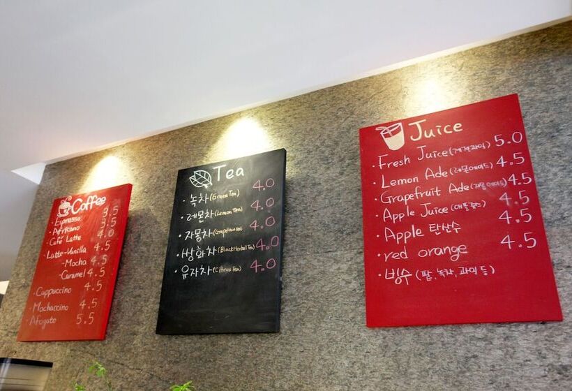 Motel Seoul National University Station Dam