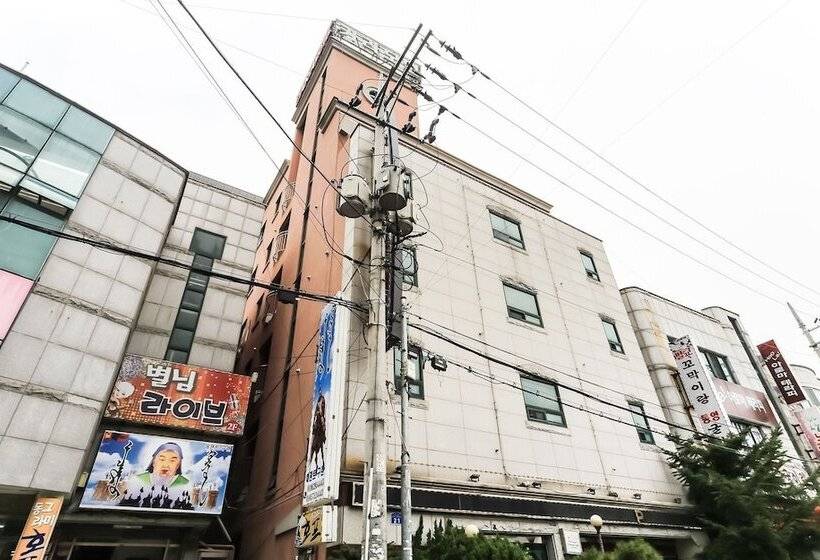 모텔 Ulsan Daldong Kara