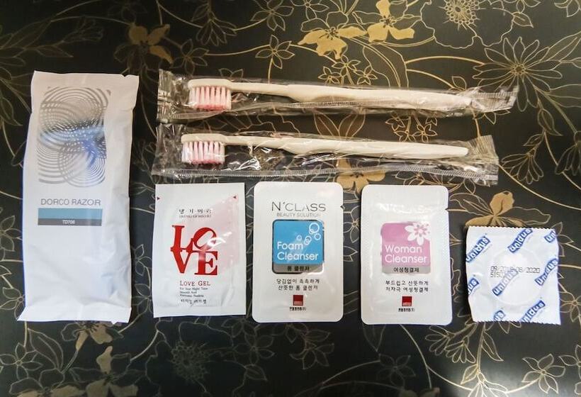 모텔 Ulsan Daldong Kara