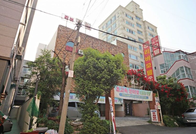 فندق على الطريق Ulsan Samsan River