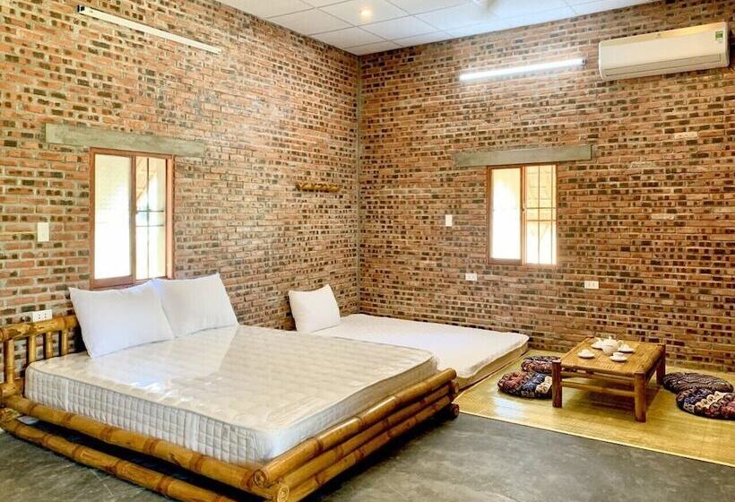 پانسیون Ba's Garden Beachside Homestay