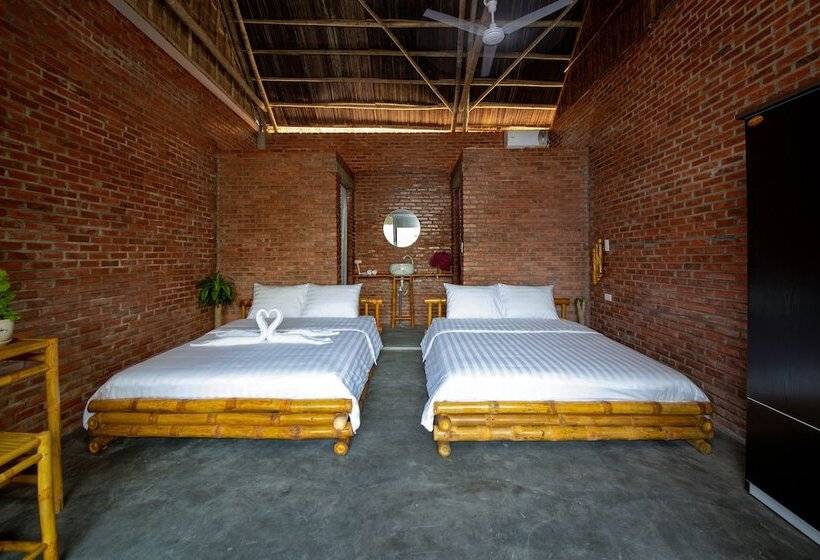 پانسیون Ba's Garden Beachside Homestay