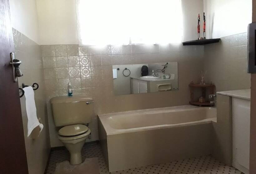 膳宿费 Die Plasie