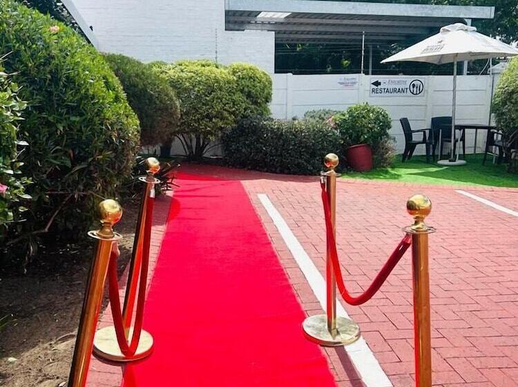 펜션 Executive Accommodation Bellville