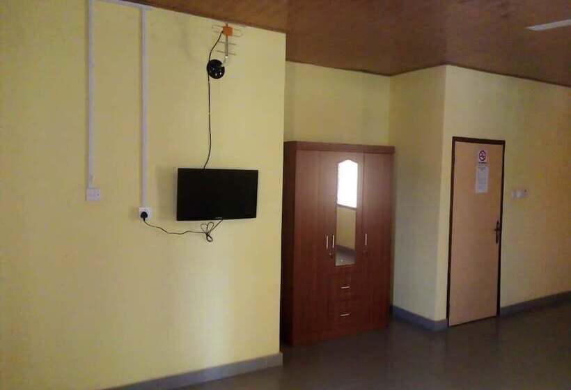 پانسیون Green Glass Guest House