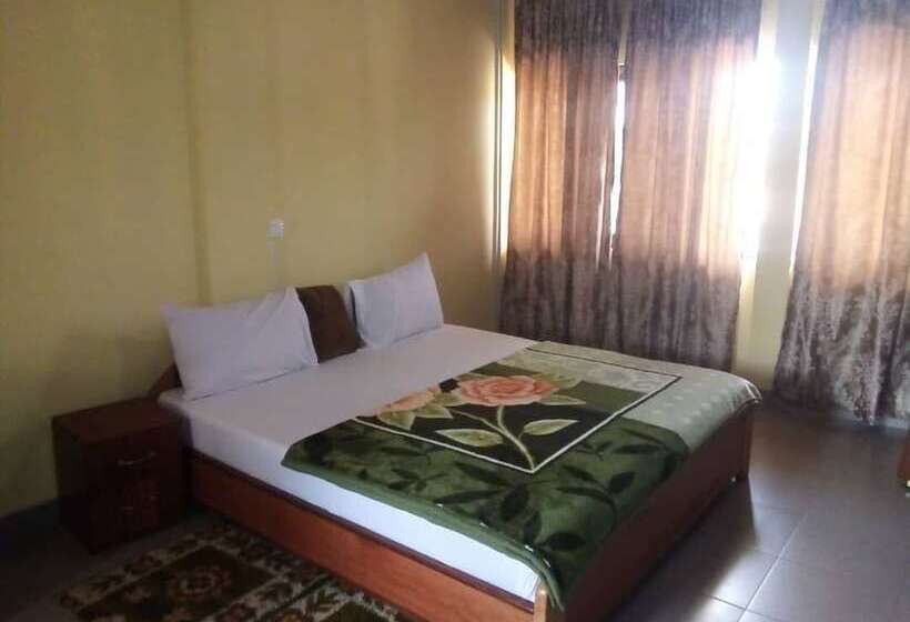 پانسیون Green Glass Guest House