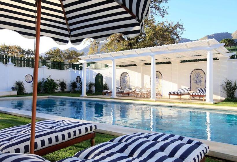 پانسیون La Cotte The Manor House