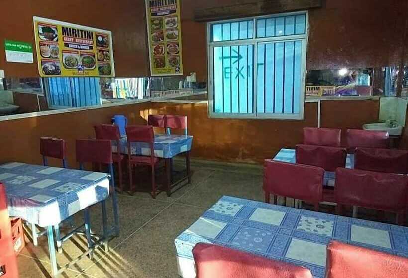 Pension (Hôtel basse catégorie) Miritini Guest House & Restaurant