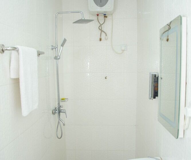 פנסיון Osdala Lodge