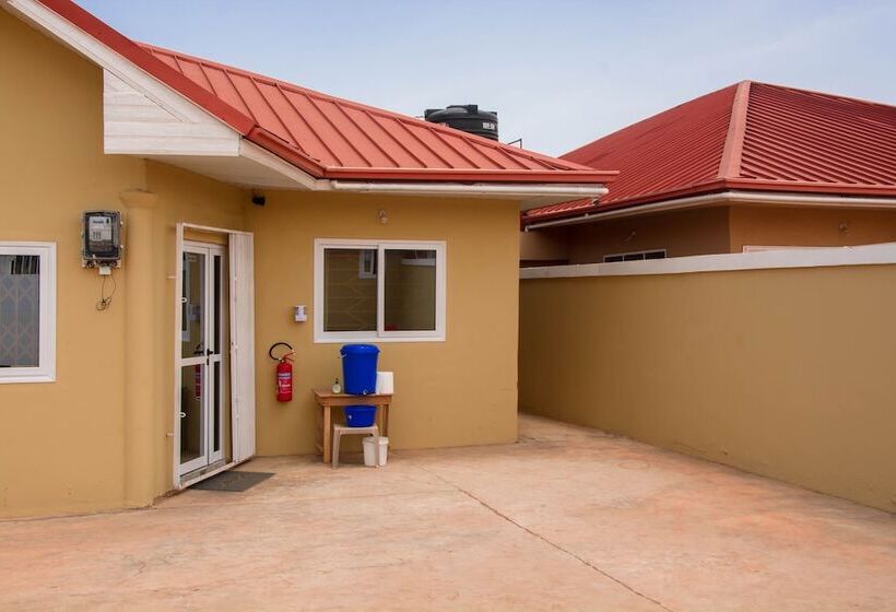 بنسيون Osdala Lodge