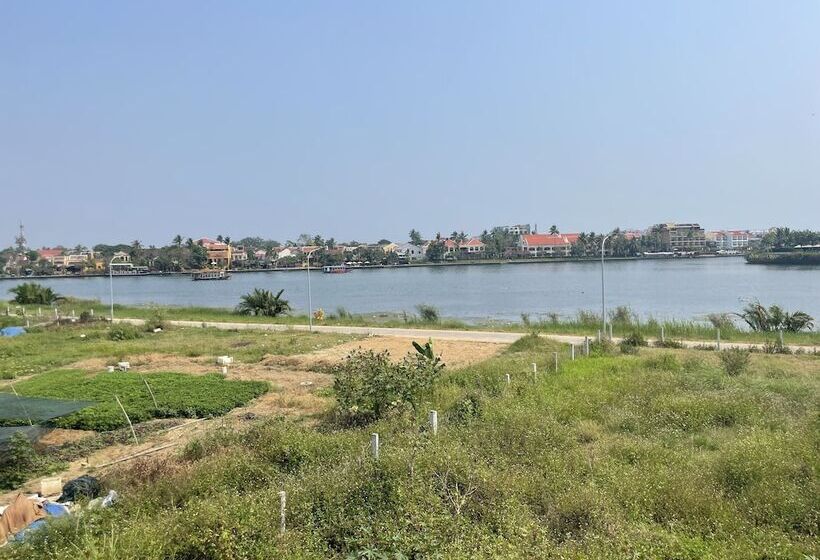 پانسیون Thuong Da Riverside Homestay