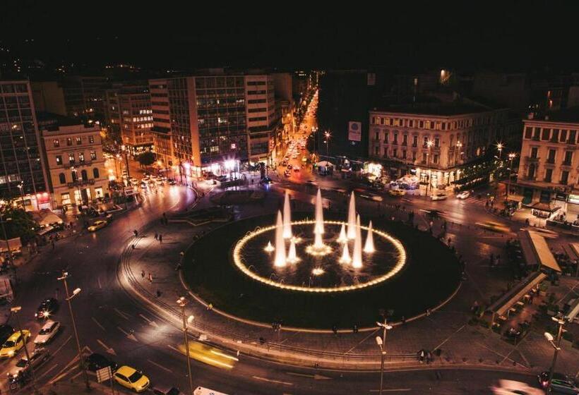 Skylark, Aluma Hotel & Resort